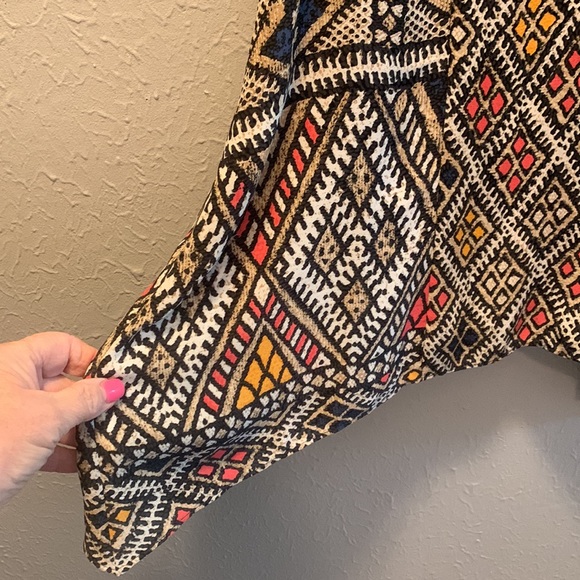 BCBG Top Triangle Cut Out Halter Tank Women’s Sz XS X Small - Picture 4 of 9